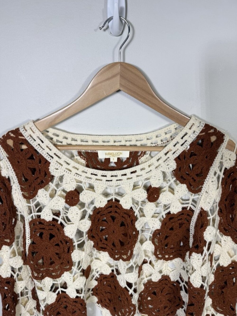 Rebellion Again Crochet Sweater Womens L Brown White Floral Open Boho Festival - Picture 3 of 11